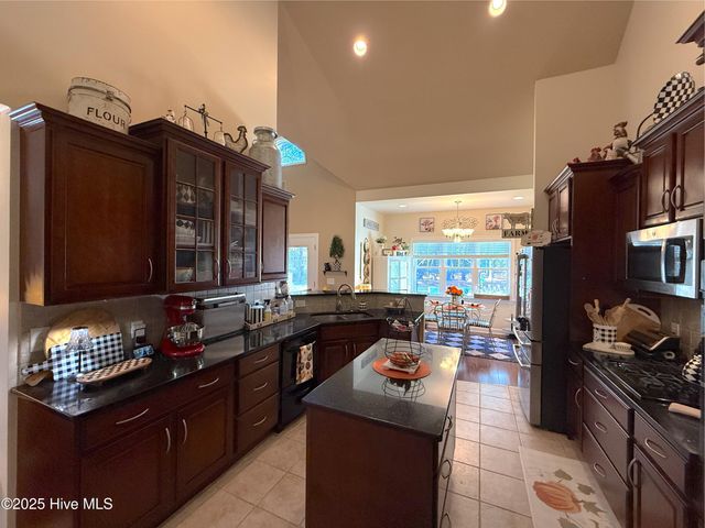 349 Barwick Drive, Washington, NC 27889