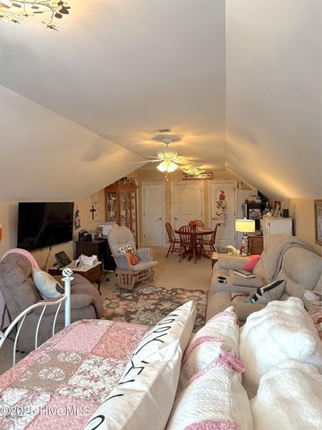 349 Barwick Drive, Washington, NC 27889