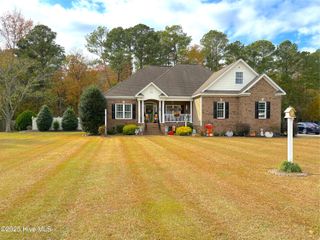 349 Barwick Drive, Washington, NC 27889