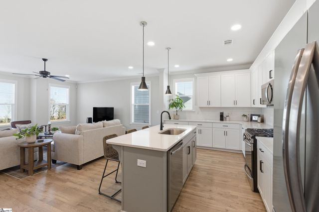 141 Lumpkin Street, Travelers Rest, SC 29690