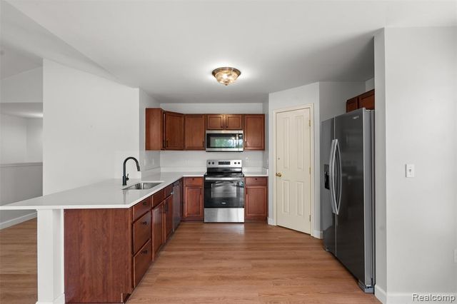 47708 Ormskirk Drive, Canton, MI 48188