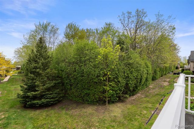 47708 Ormskirk Drive, Canton, MI 48188