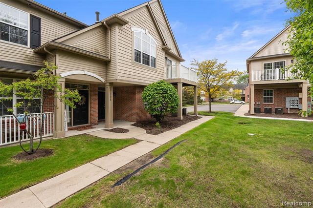 47708 Ormskirk Drive, Canton, MI 48188