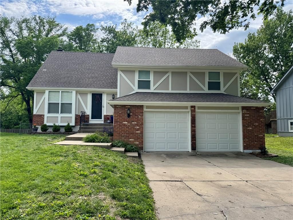 13908 S Brookwood Court, Olathe, KS 66062