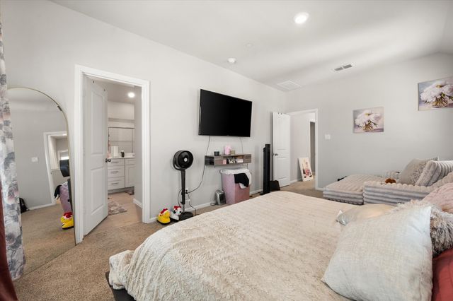 4813 Spirited Pathway, Haltom City, TX 76117