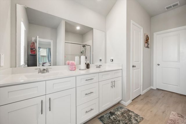 4813 Spirited Pathway, Haltom City, TX 76117