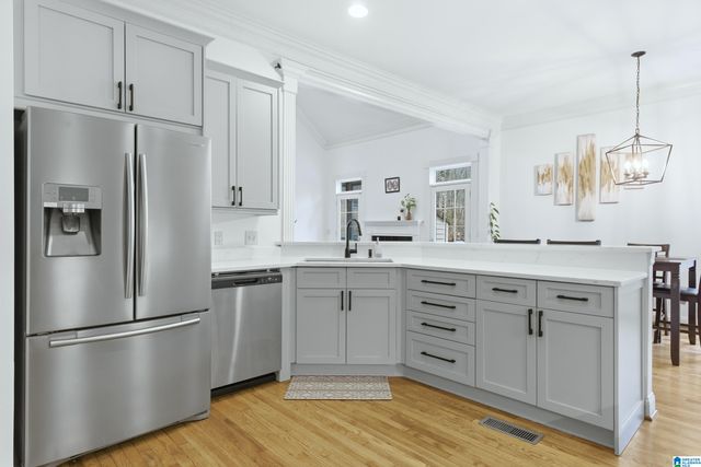 105 HIGH HAMPTON DRIVE, Pelham, AL 35124