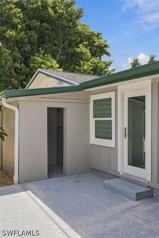 1657 Ardmore RD, Fort Myers, FL 33901