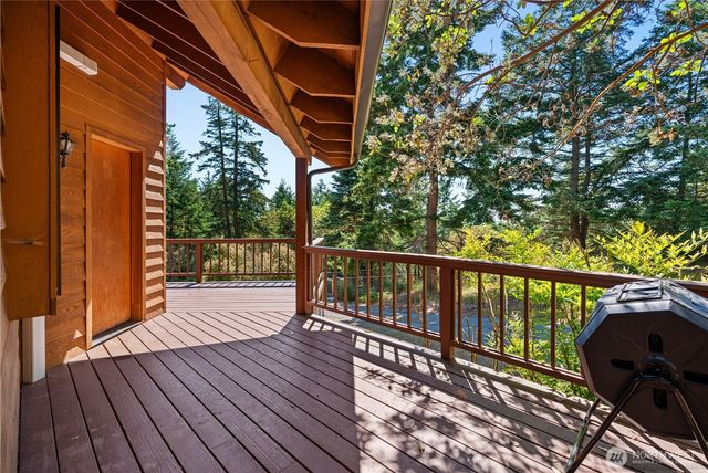 100 Quail Crossing Road, Friday Harbor, WA 98250