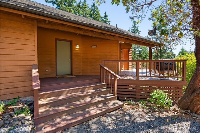 100 Quail Crossing Road, Friday Harbor, WA 98250