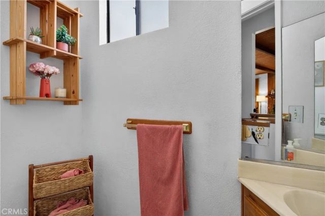 5625 TERRACE DRIVE, La Crescenta, CA 91214