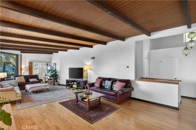 5625 TERRACE DRIVE, La Crescenta, CA 91214