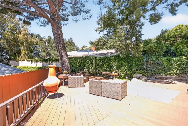 5625 TERRACE DRIVE, La Crescenta, CA 91214