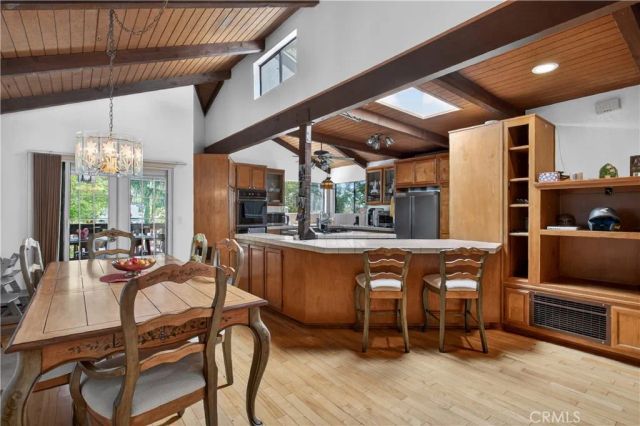 5625 TERRACE DRIVE, La Crescenta, CA 91214