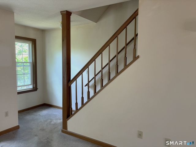 380 Hitchcock Road 60, Waterbury, CT 06705
