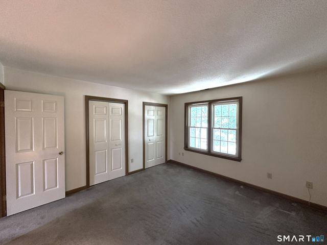 380 Hitchcock Road 60, Waterbury, CT 06705