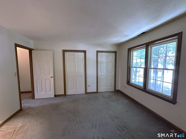 380 Hitchcock Road 60, Waterbury, CT 06705