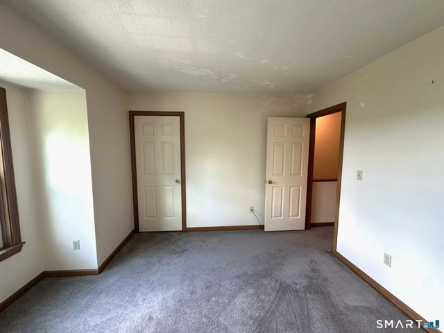380 Hitchcock Road 60, Waterbury, CT 06705