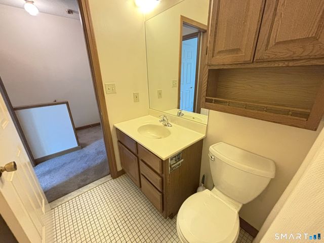 380 Hitchcock Road 60, Waterbury, CT 06705