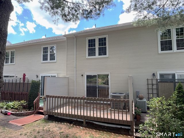 380 Hitchcock Road 60, Waterbury, CT 06705
