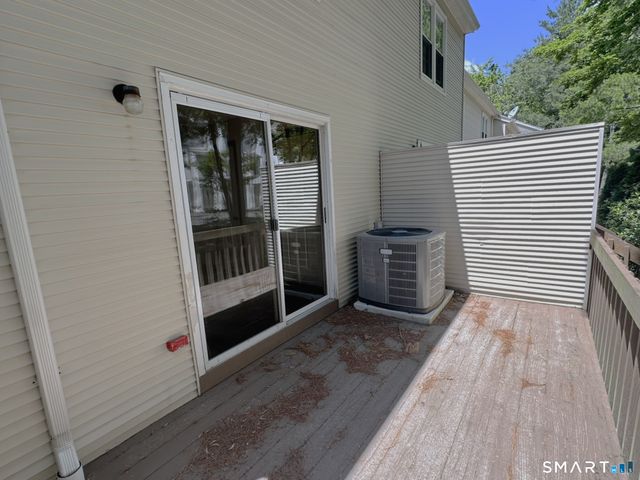 380 Hitchcock Road 60, Waterbury, CT 06705