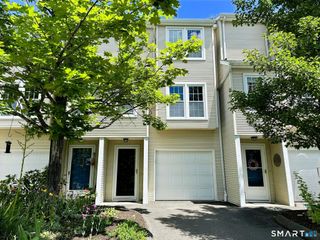 380 Hitchcock Road 60, Waterbury, CT 06705