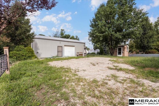 1301 Ogden Street, Omaha, NE 68111