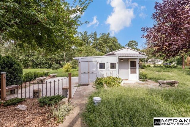 1301 Ogden Street, Omaha, NE 68111