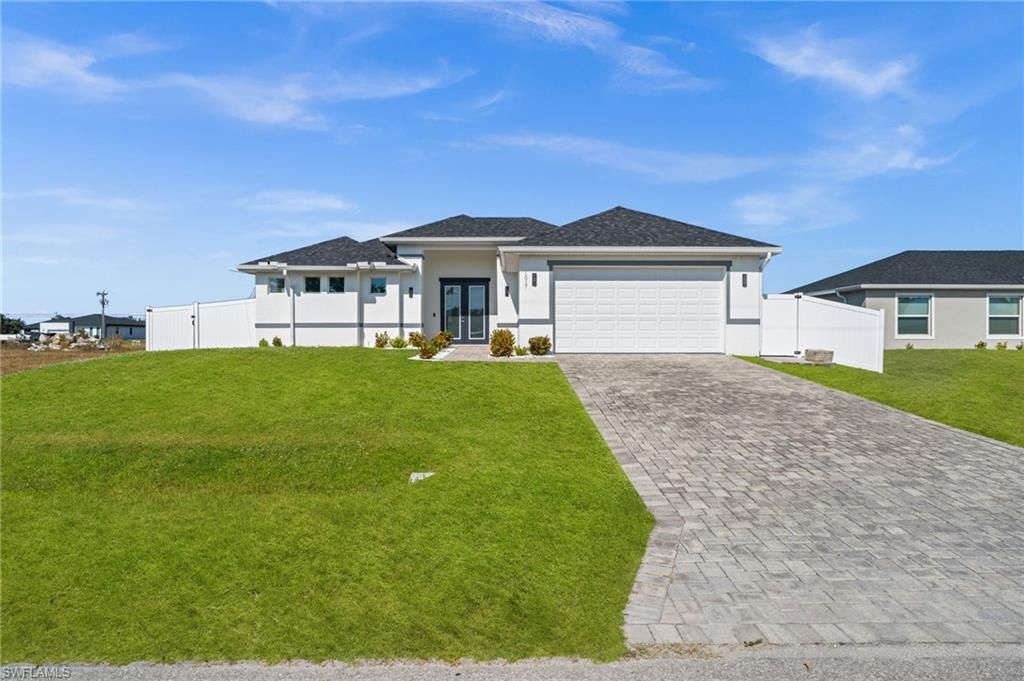 Image 1 of property listing at 1017 15th TER, Cape Coral, FL 33993