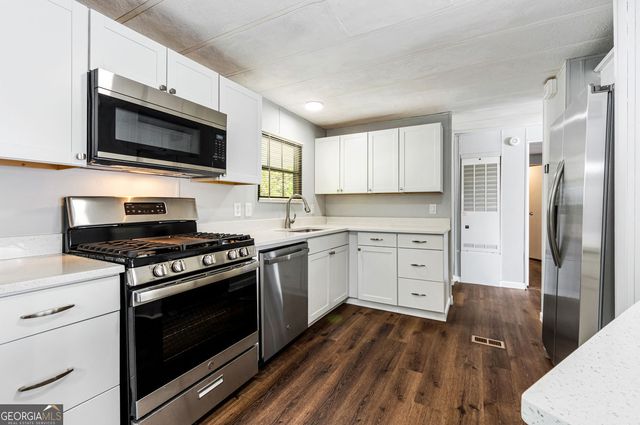 1811 Marie Way, Lawrenceville, GA 30043