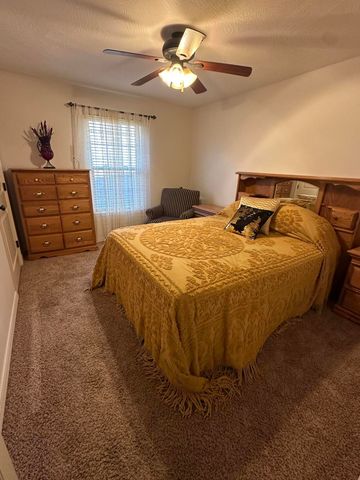 5644 S Winsor Drive, Battlefield, MO 65619