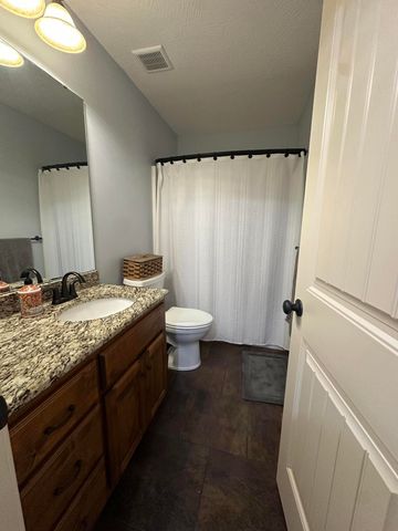 5644 S Winsor Drive, Battlefield, MO 65619