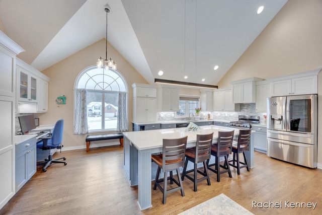 3495 Diamond Ridge Drive, Rockford, MI 49341