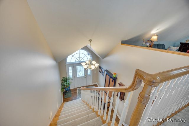 3495 Diamond Ridge Drive, Rockford, MI 49341