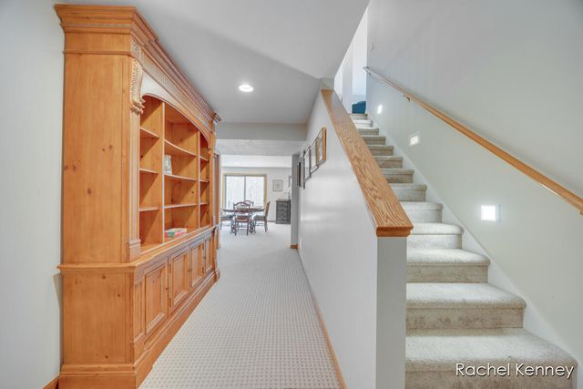 3495 Diamond Ridge Drive, Rockford, MI 49341