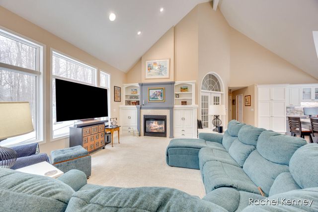 3495 Diamond Ridge Drive, Rockford, MI 49341