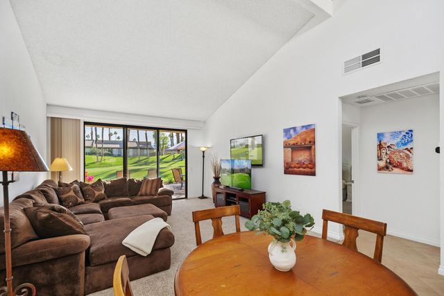 76495 Daffodil Drive, Palm Desert, CA 92211