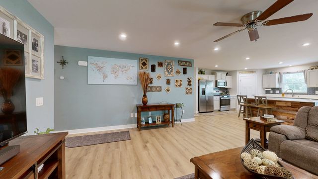 188 Carothers Way, White House, TN 37188