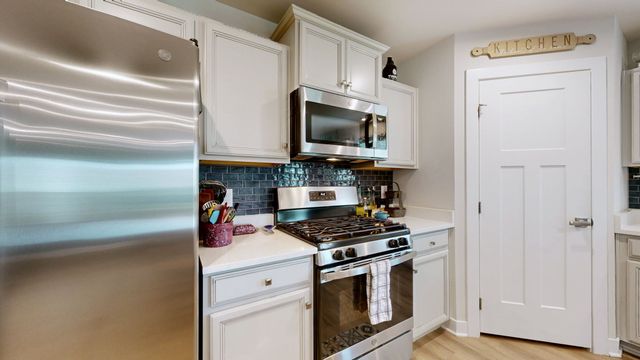 188 Carothers Way, White House, TN 37188