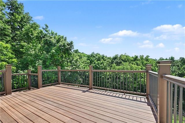 2210 SW Opossum Hollow Road, Blue Springs, MO 64015