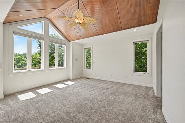 2210 SW Opossum Hollow Road, Blue Springs, MO 64015