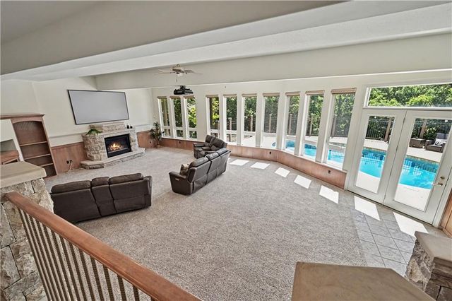 2210 SW Opossum Hollow Road, Blue Springs, MO 64015
