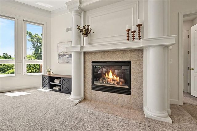 2210 SW Opossum Hollow Road, Blue Springs, MO 64015
