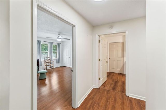 725 Nix Drive, Gainesville, GA 30501