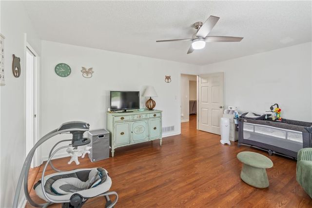 725 Nix Drive, Gainesville, GA 30501