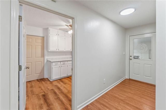 725 Nix Drive, Gainesville, GA 30501