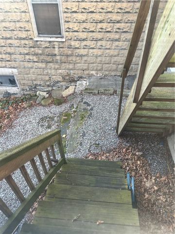 408 E Garfield Ave, New Castle, PA 16105