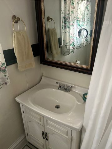 408 E Garfield Ave, New Castle, PA 16105