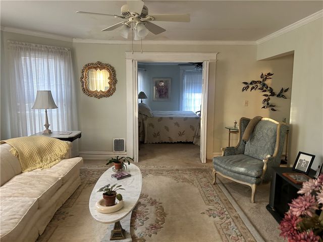 408 E Garfield Ave, New Castle, PA 16105