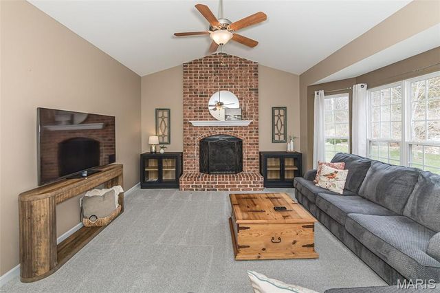 1546 Hunters Meadow Drive, O'fallon, MO 63366